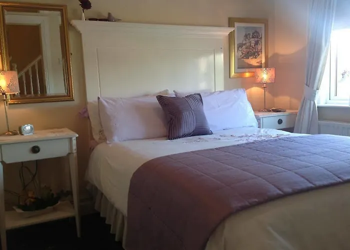 Annandale House فندق مبيت وإفطار 3*