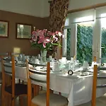 Bed and Breakfast Annandale House