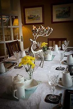 Bed & Breakfast Annandale House 3*