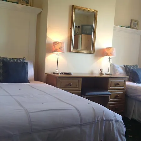 Bed and breakfast Annandale House