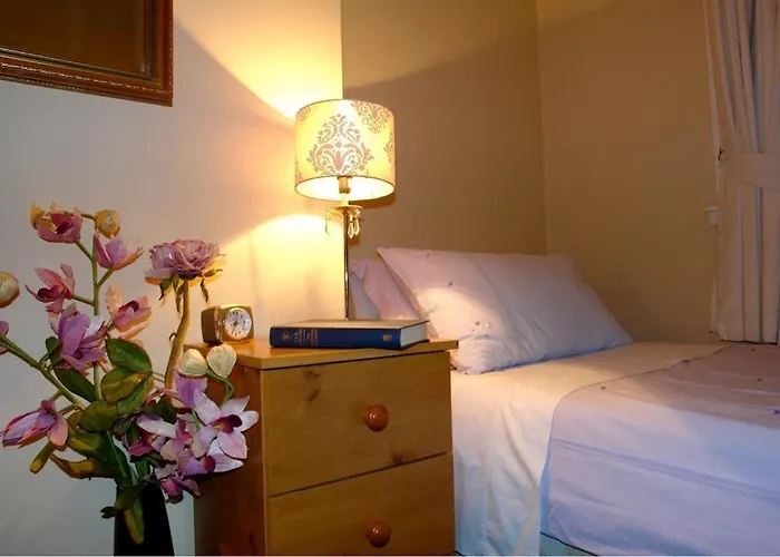 Bed & Breakfast Annandale House Dublin