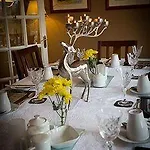 Bed & Breakfast Annandale House 3*