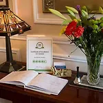 Annandale House Bed & Breakfast