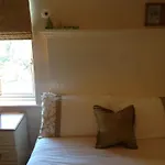 Bed & Breakfast Annandale House