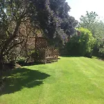 Annandale House 3*