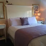 Annandale House Bed & Breakfast 3*