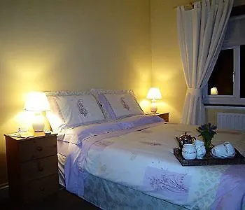 לינה וארוחת בוקר Annandale House